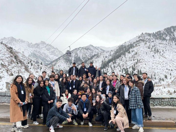 Халықаралық Білім беру Корпорациясы ұйымдастырған, Қазақ-Американдық Университетінің "American Education Challenge " атты Құқық пәнінен қашықтық олимпиадасына қатысқан 11"ә" сынып оқушысы Бектұрсынова Эльвира, ІІ дәрежелі диплом