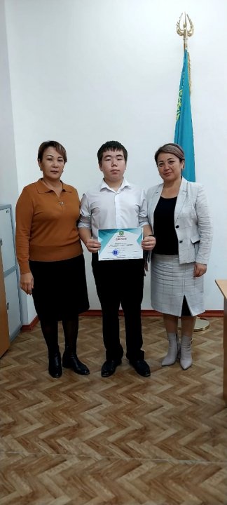 Оқушылар арасында өткізілген "Ақберен" өнер байқауына қатысып қалалық кезеңінен жүлделі І дәрежелі диплом  иеленген Тараз қаласы 55 орта мектебінің 8 "г" сынып оқушысы Сәрсенбаев Қажымұқанды шын жүректен құттықтаймыз!!!